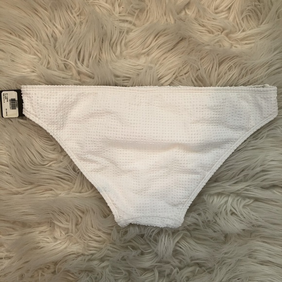 New Victoria Secret bikini bottom - white (small) - Picture 3 of 5